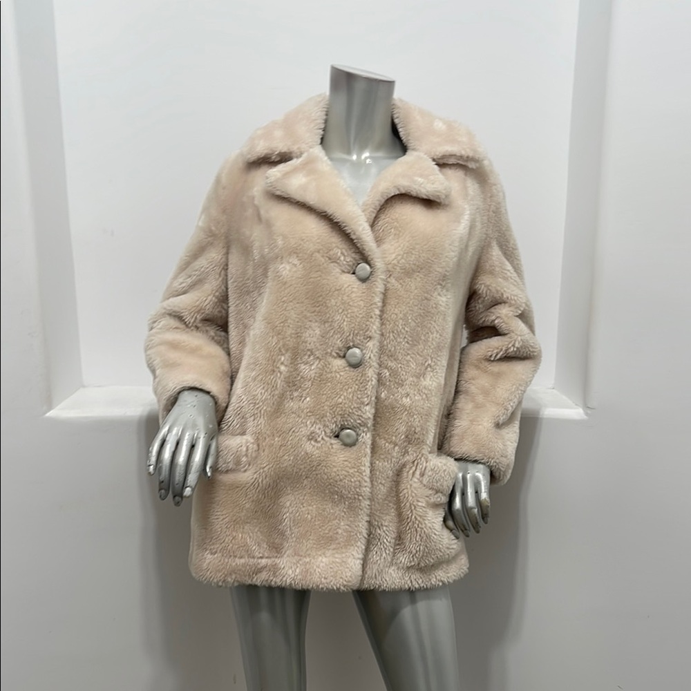 Desmond’s Southern California Vintage 50’s- 60’s Cream Faux Fur Jacket Coat
